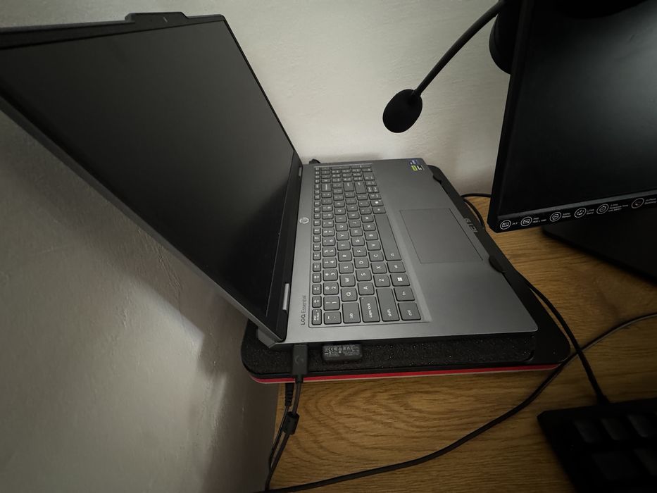 Vand Laptop de gamming lenovo