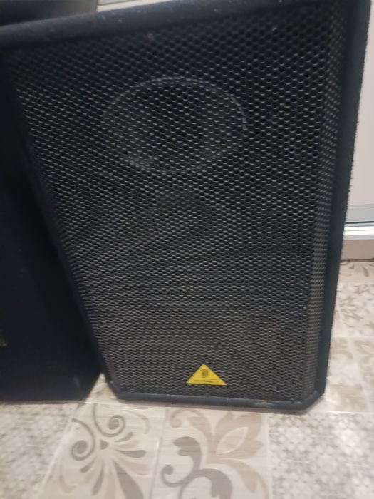 Музылкальный инструмент продам