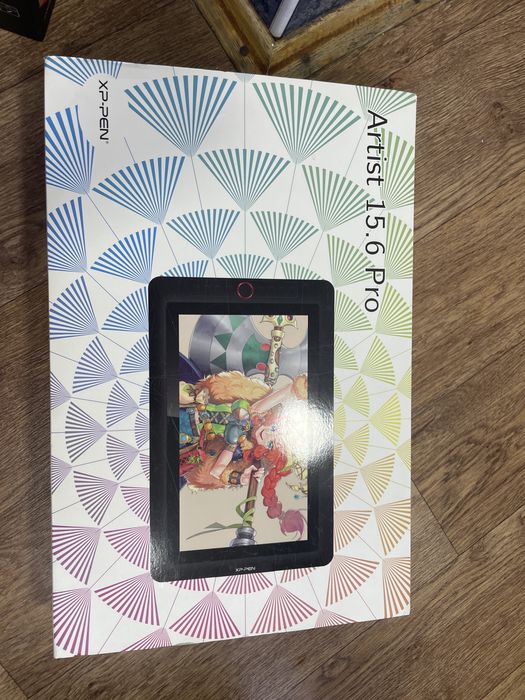 Продам графический планшет Artist 15.6 Pro