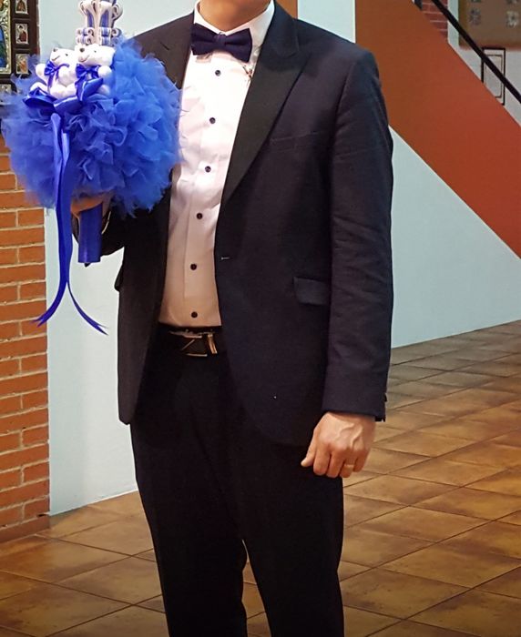 Vand costum de mire