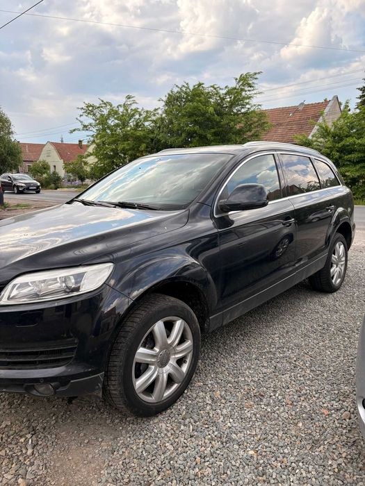 AUDI Q7 3.0 TDI