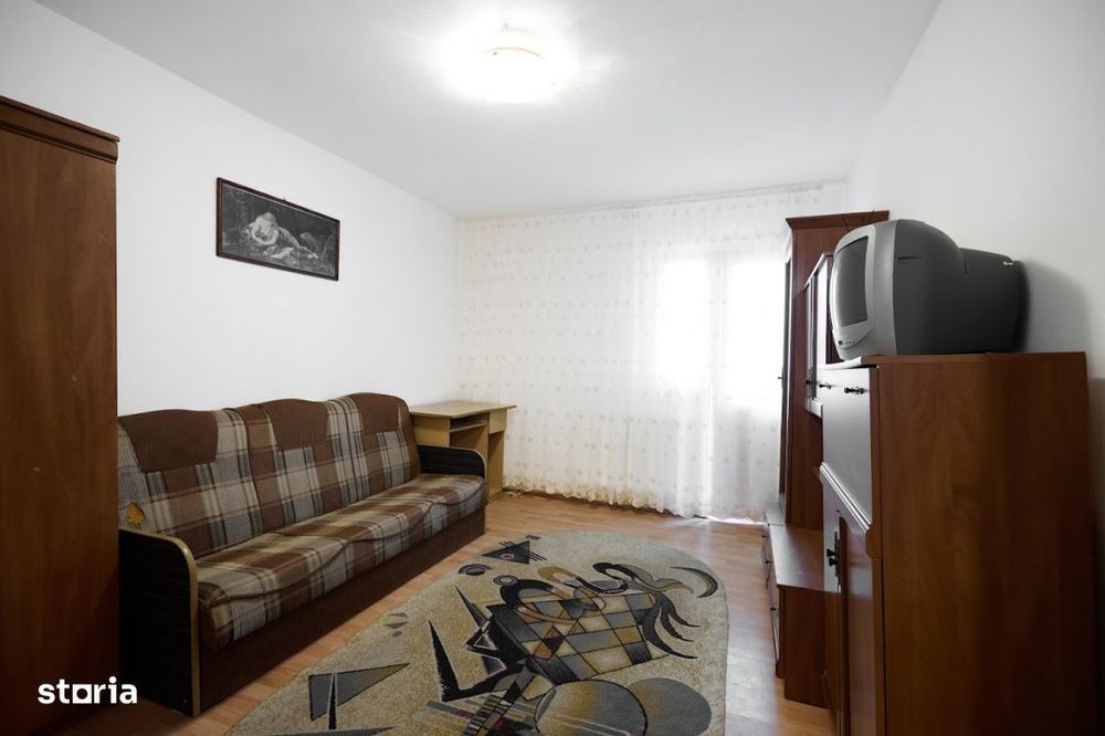 Apartament Doua Camere Decomandat Razboieni