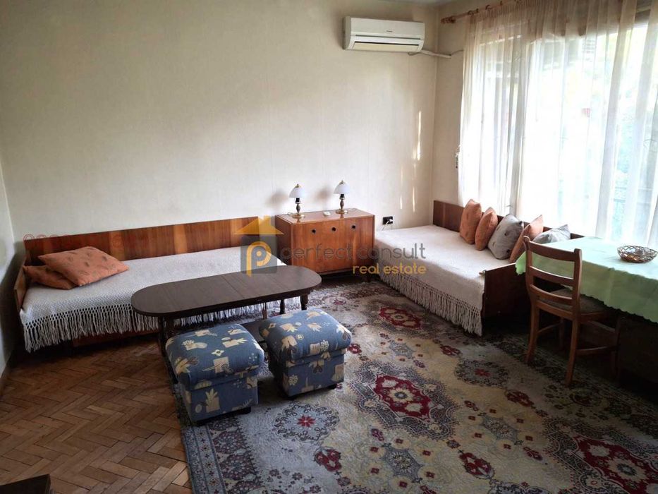 Продава се Тристаен апартамент в Пловдив, Въстанически - 82 кв.м за 1232 €/кв.м - Снимка #1