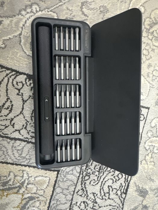 Отвертка электро 30насадок