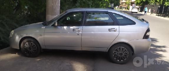 Продам автомобиль лада приора