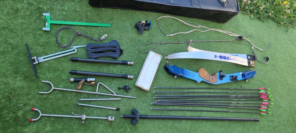 Set arc profesional tir, cu sageti si accesorii