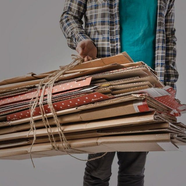 Makalatura oqqogaz salafan qop strech metallom olamiz