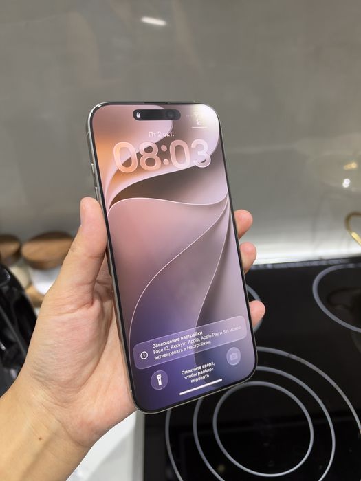 Продам Iphone 16 pro max