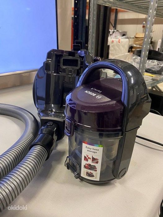 Продам пылесос Bosch компактный