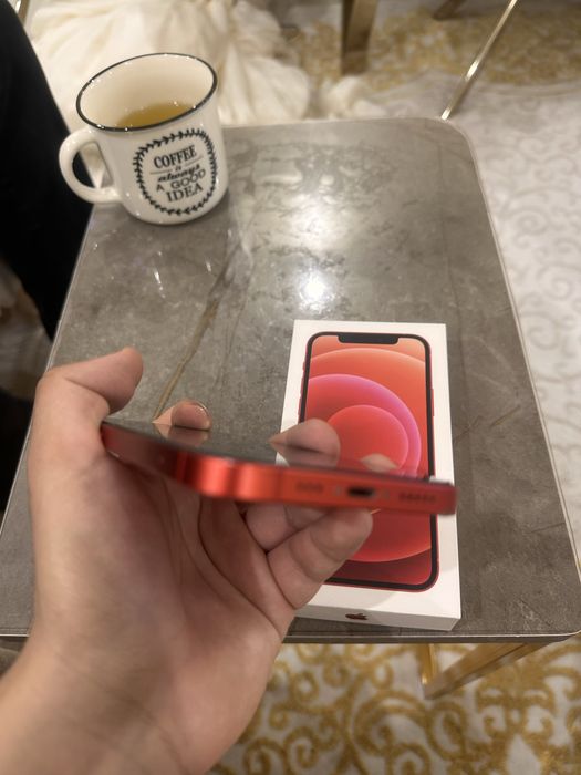 iPhone 12 Red Product