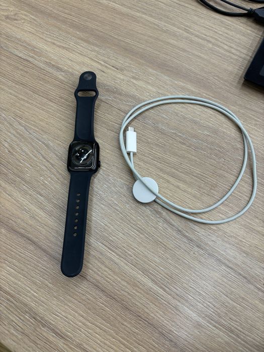 Apple watch 7 series 41 mm (оригинал)