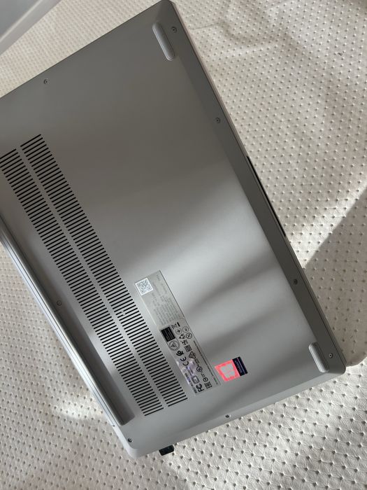 Lenovo IdeaPad 5