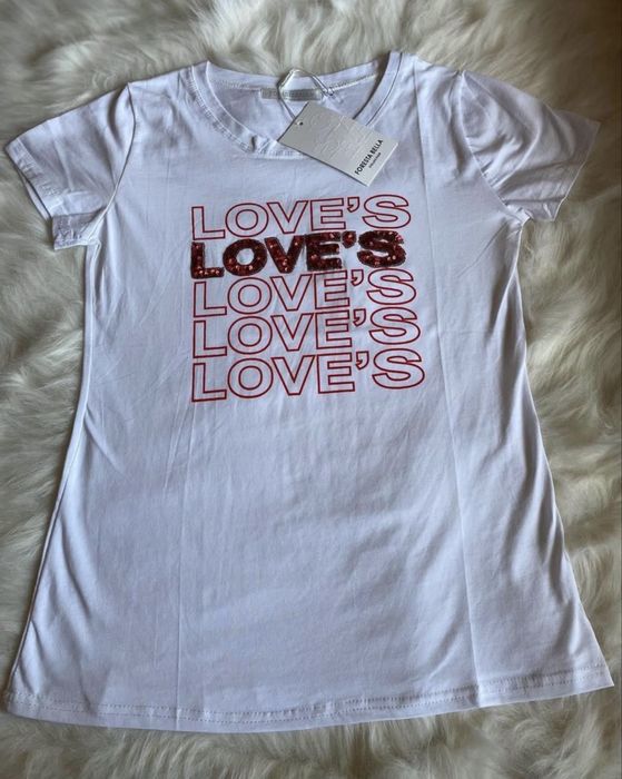 Дамска тениска.