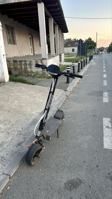 Vand trotineta kukirin g4