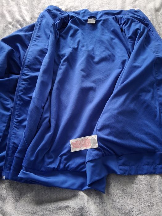 Foita Nike L toamnă