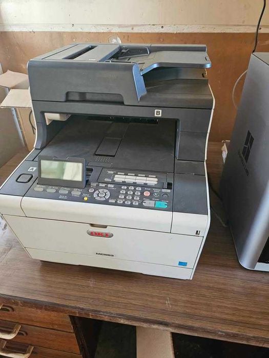 1+1 gratis ! Multifunctional laser color OKI MC563, Duplex, Retea, A4,