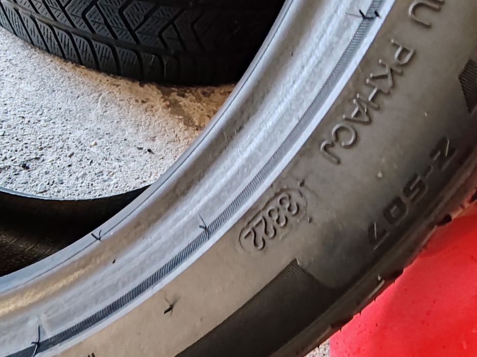 2 anvelope 255 40 18