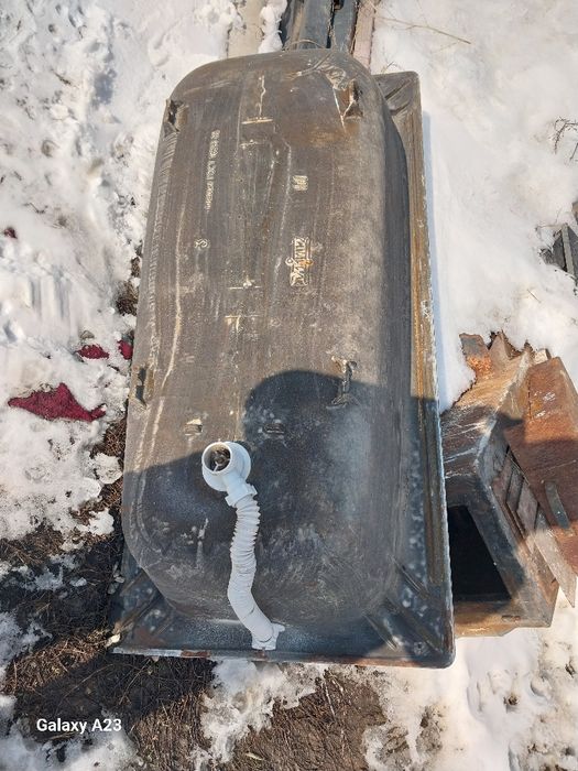 Продам ванну чугунную