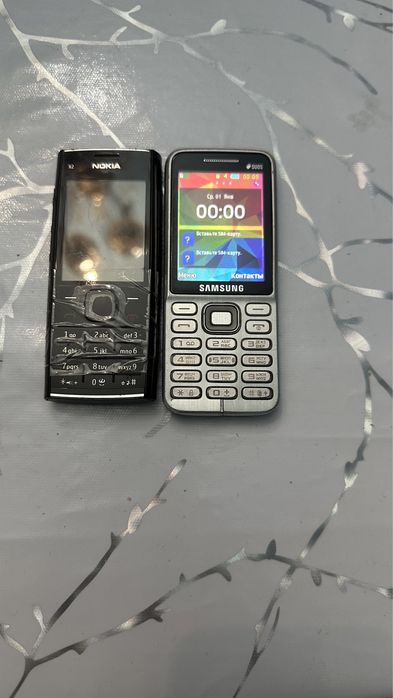 Продам телефоны простушки