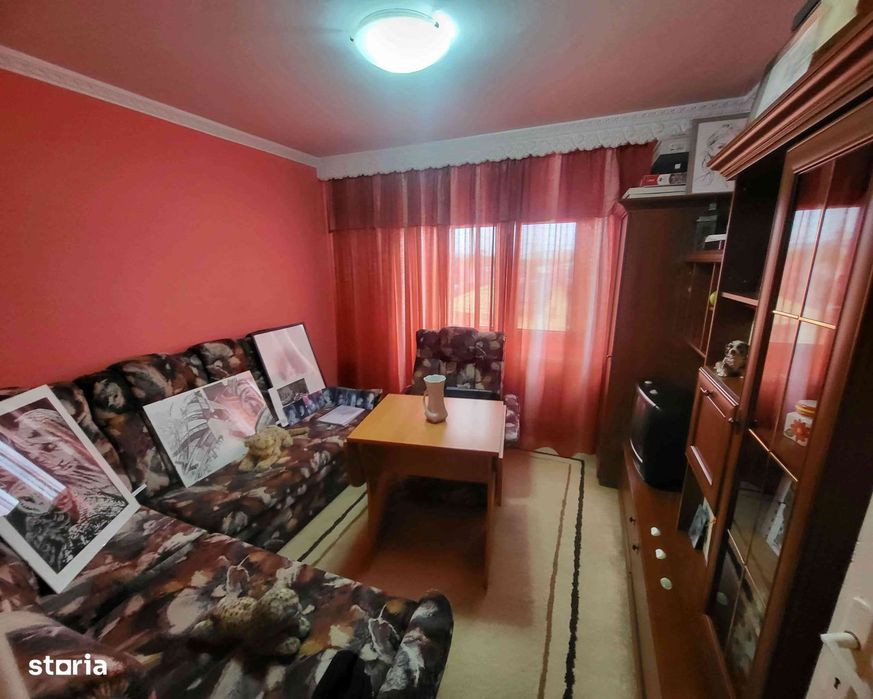 Apartament 3 Decomandate Mioriței — fotografia 1