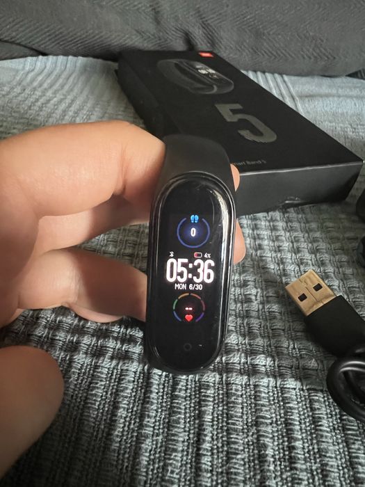 Mi Smart Band 5