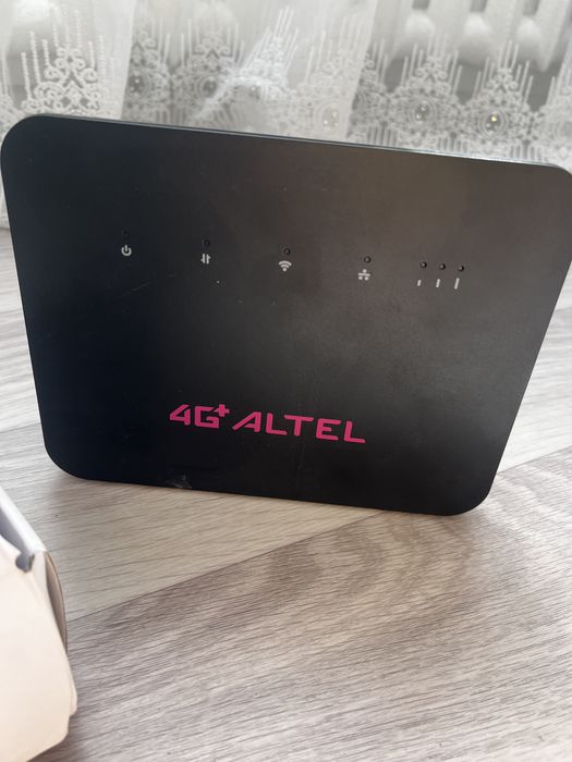 Продам wi-fi роутер altel