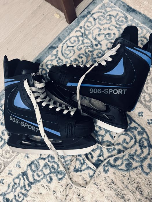 продам коньки размер 41