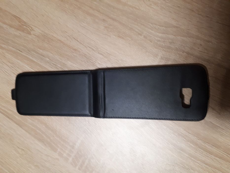 Черен кожен калъф за Samsung A 3 2016. 5 лв