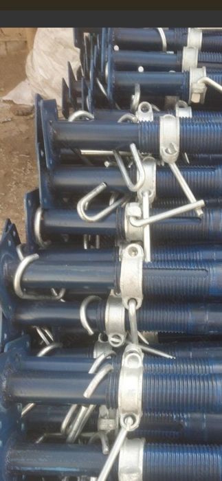 Продам Б/У телескопечиси стойки