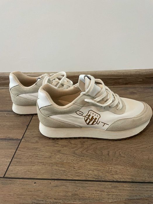 Продавам дамски маратонки GANT N.38 & кецове LANDS'END N.37