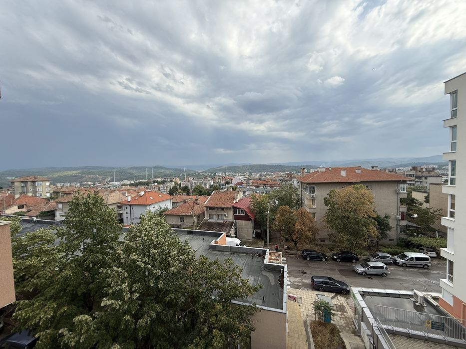 Продава се Тристаен апартамент в Велико Търново, Акация - 110 кв.м за 1991 €/кв.м - Снимка #8