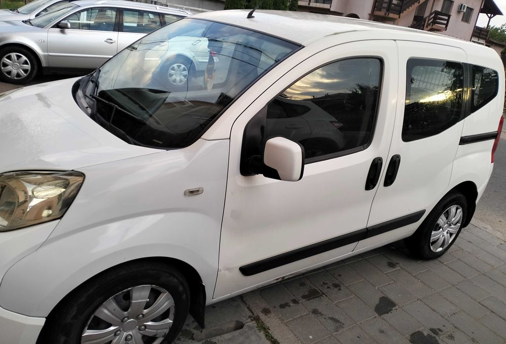 Fiat qubo masina
