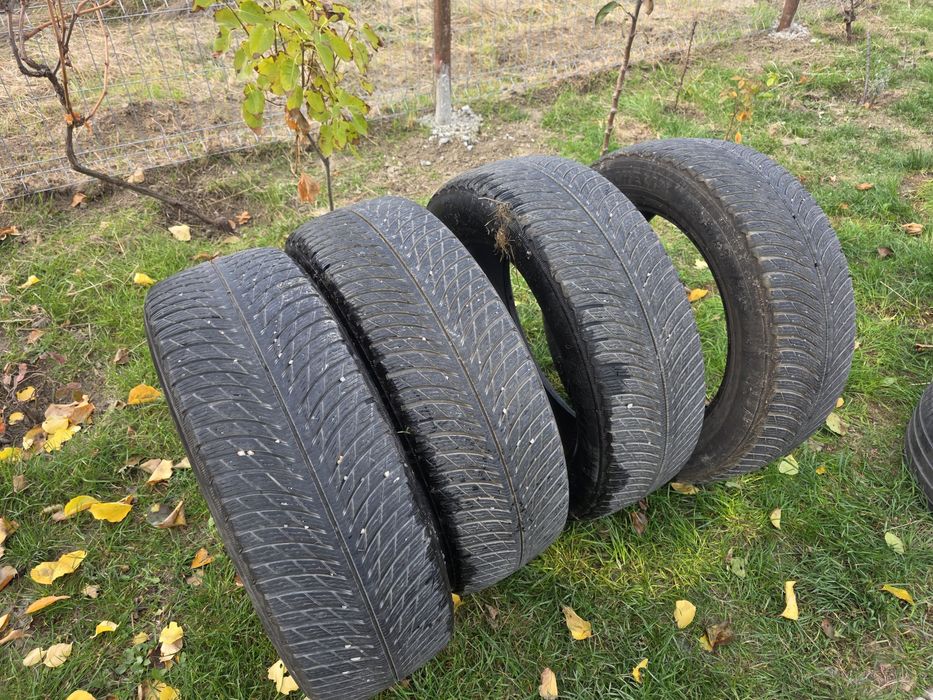Anvelope iarna michelin 225 60 18