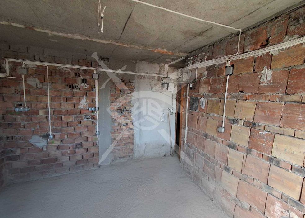 Двустаен апартамент във Възраждане 100988 КЛЮЧ!!!