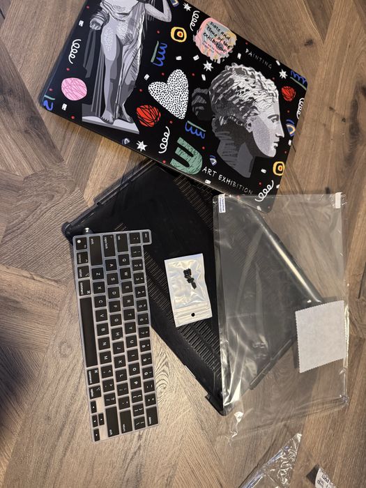 Кейс за лаптоп MacBook 16 incha