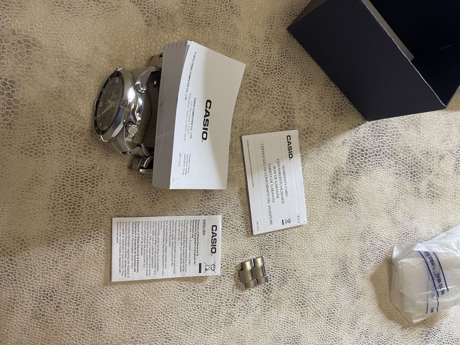 Продам часы Casio Edifice EMA-100 (модуль 5299)