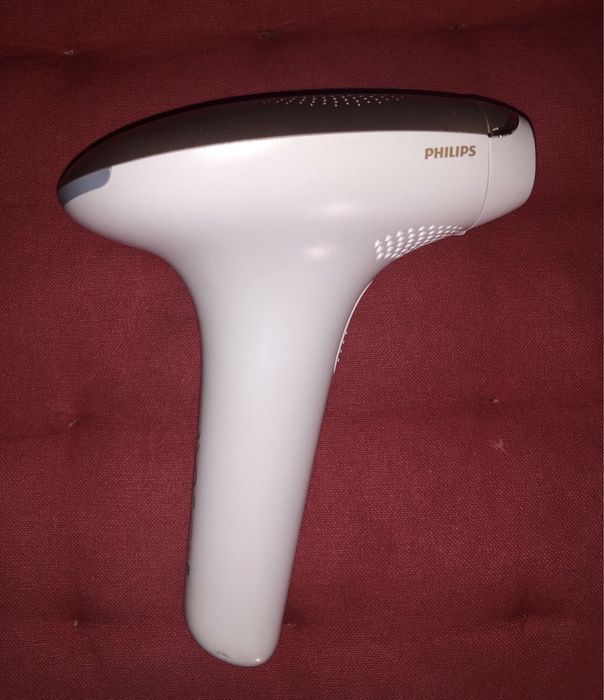 Epilator Lumea Philips Seria 7000