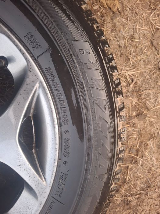 Продам колеса всборе хонда одиссей