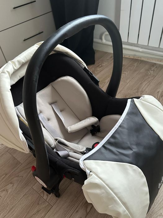 Продам коляску за 50000