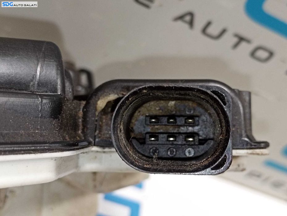 Incuietoare Broasca pentru Usa Portiera Stanga Spate Volkswagen Amarok 2010 - 2016 Cod 1S4839015C [M7471]
