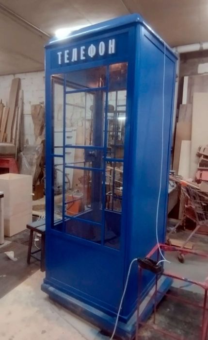 Телефонная бутка ссср 1960 года.