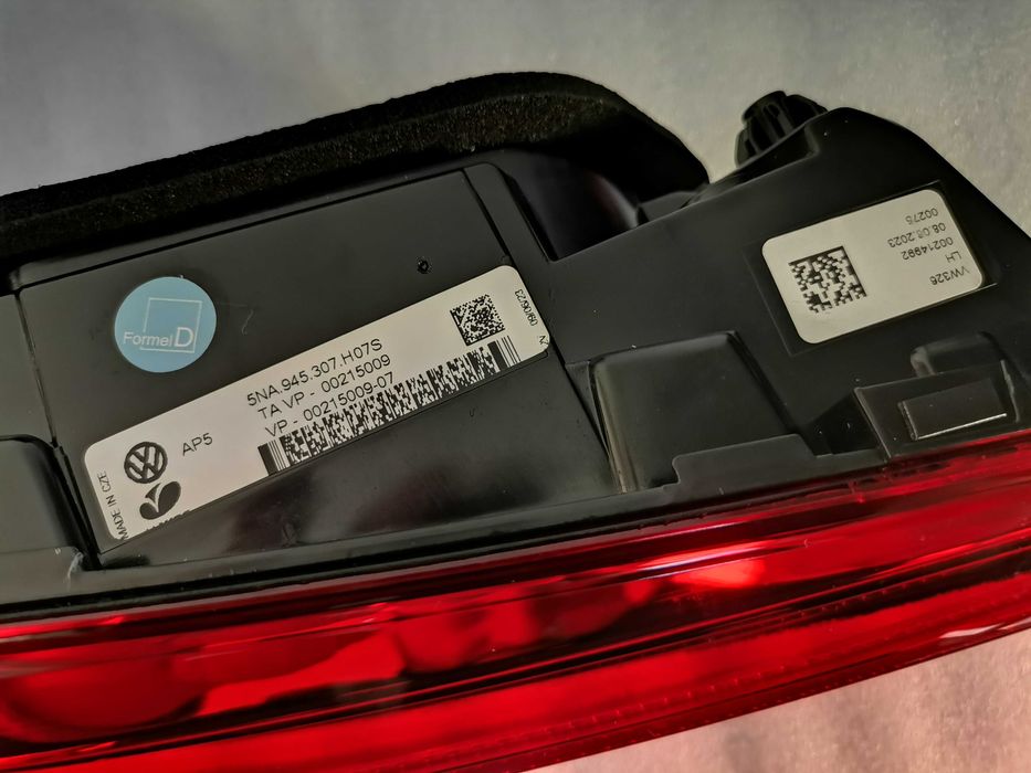 К-т Нови Оригинални Стопове IQ Light Matrix LED VW Tiguan 5NA