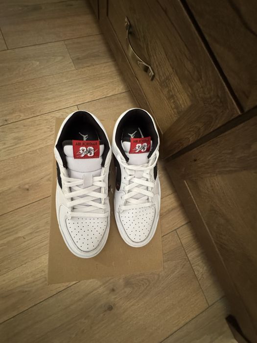 Маратонки Nike jordan