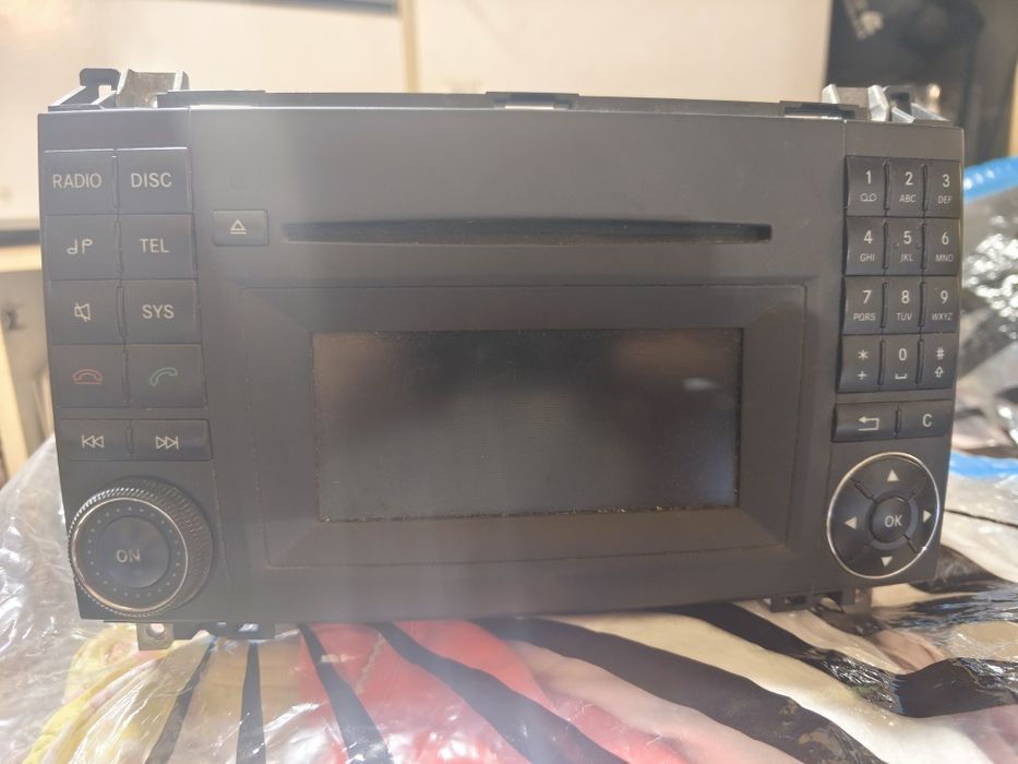 Радио CD A1698705894 N25 MF2830