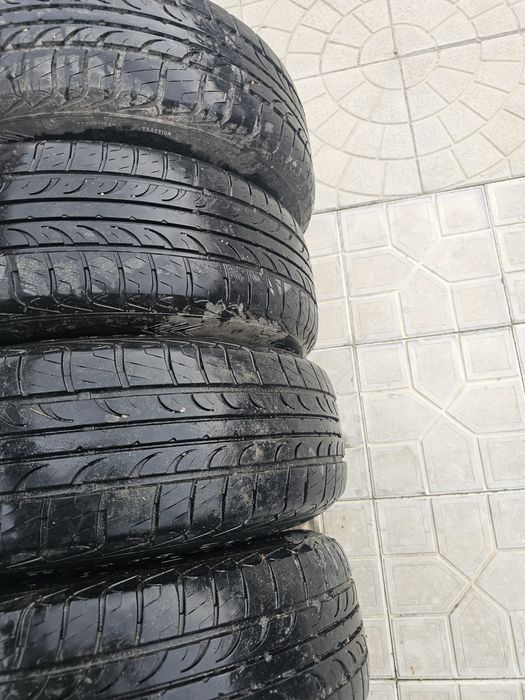 Диски с резиной ромашки на Ауди 80 б4