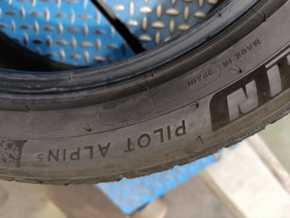 Зимни гуми Michelin 225/50/18 Pilot Alpin 5