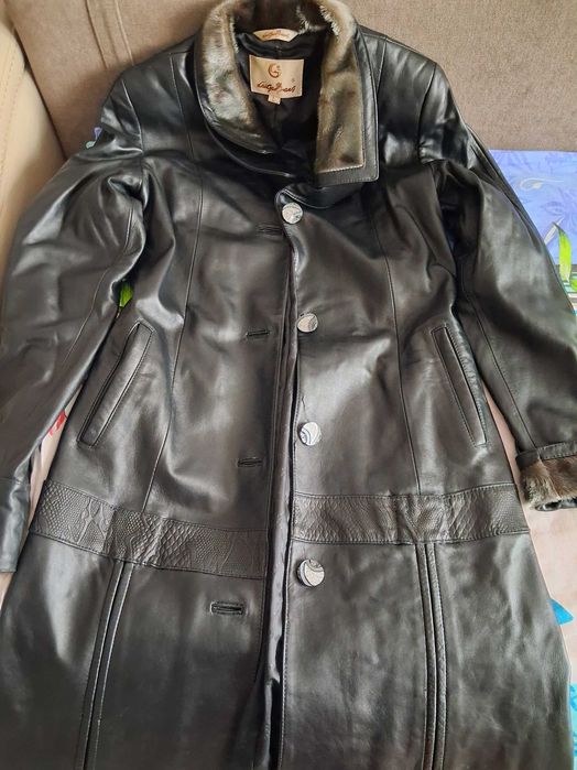 Продам кожаный плащ, размер 46