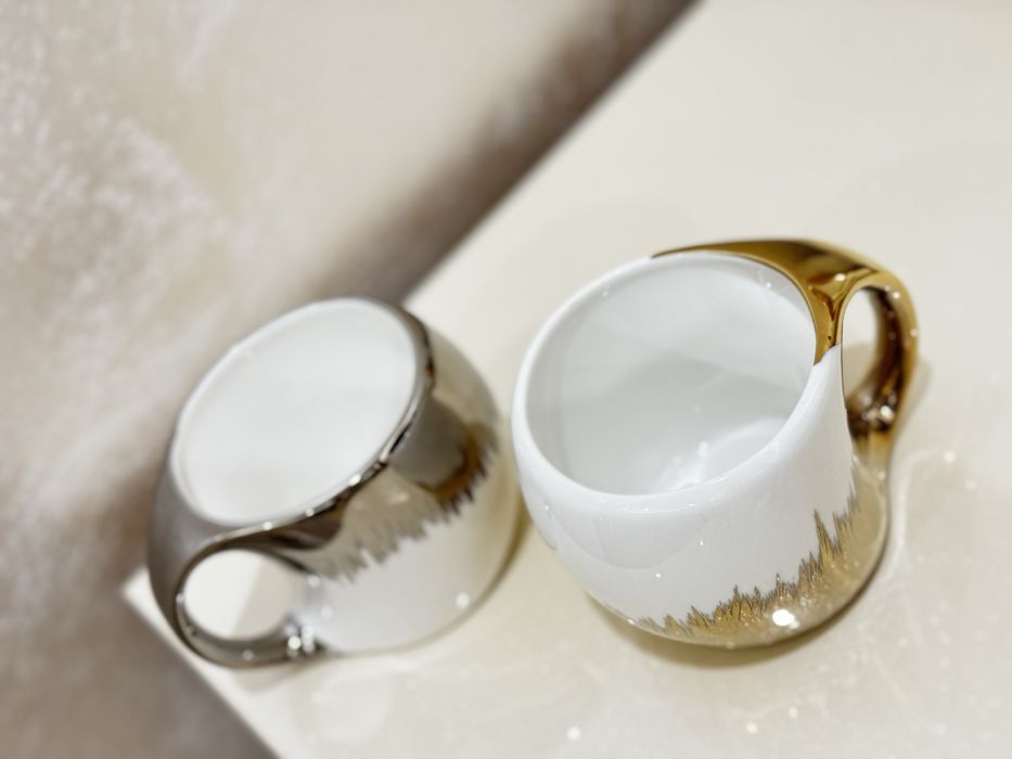 Комплект от 2 броя чаши - златна и сребърна