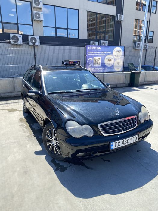 Продавам мерцедес ц220