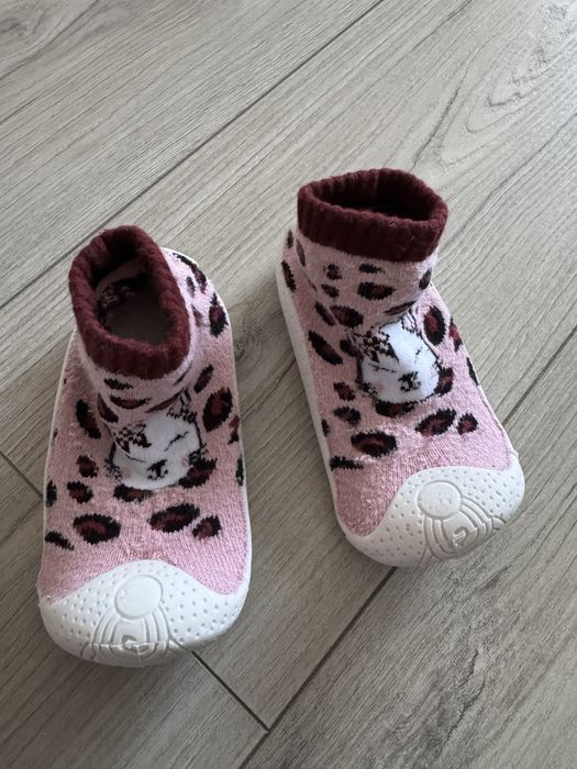 Incaltari de interior pentru fetite nr 23